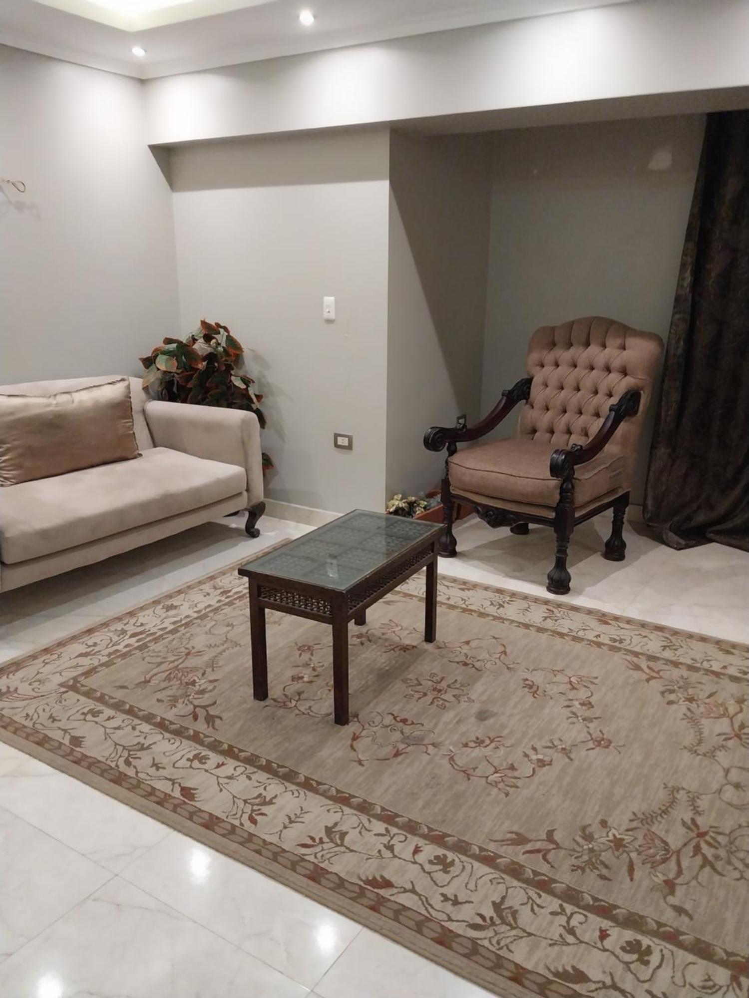 ٥ نجوم المعادى Apartment *